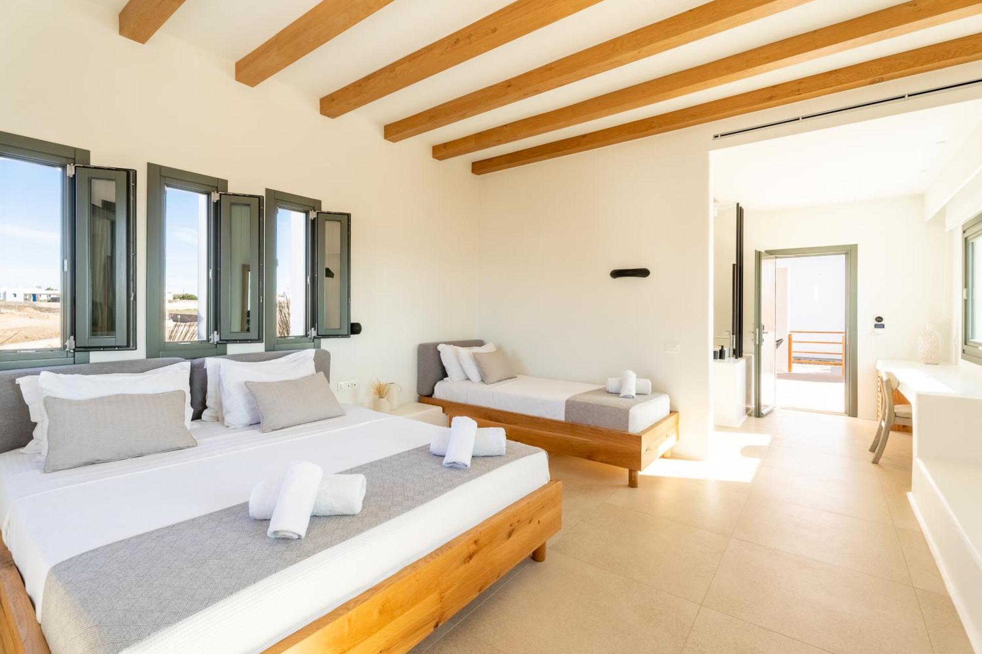 Regency Sunset Suites Mykonos Town 外观 照片