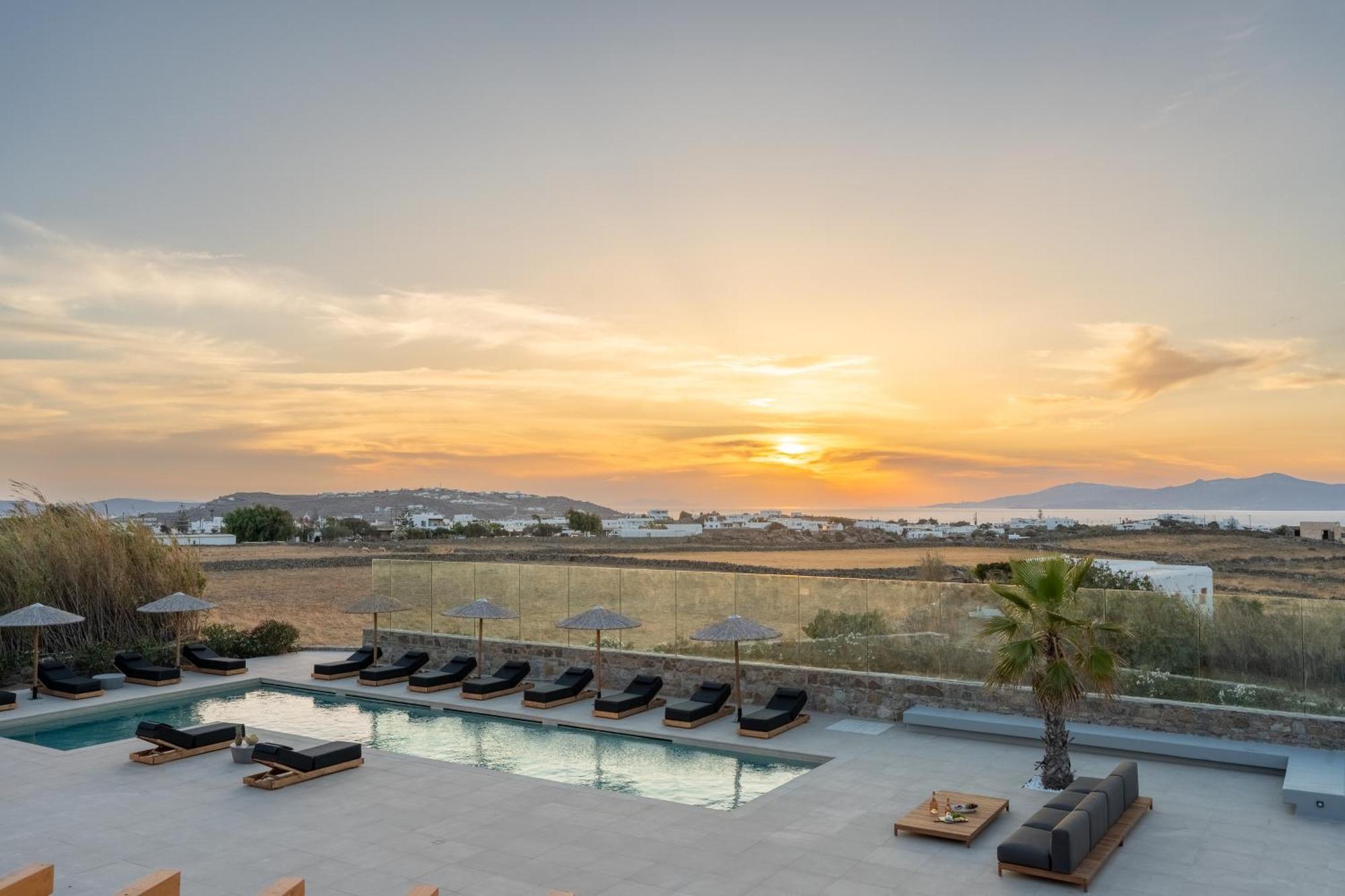 Regency Sunset Suites Mykonos Town 外观 照片