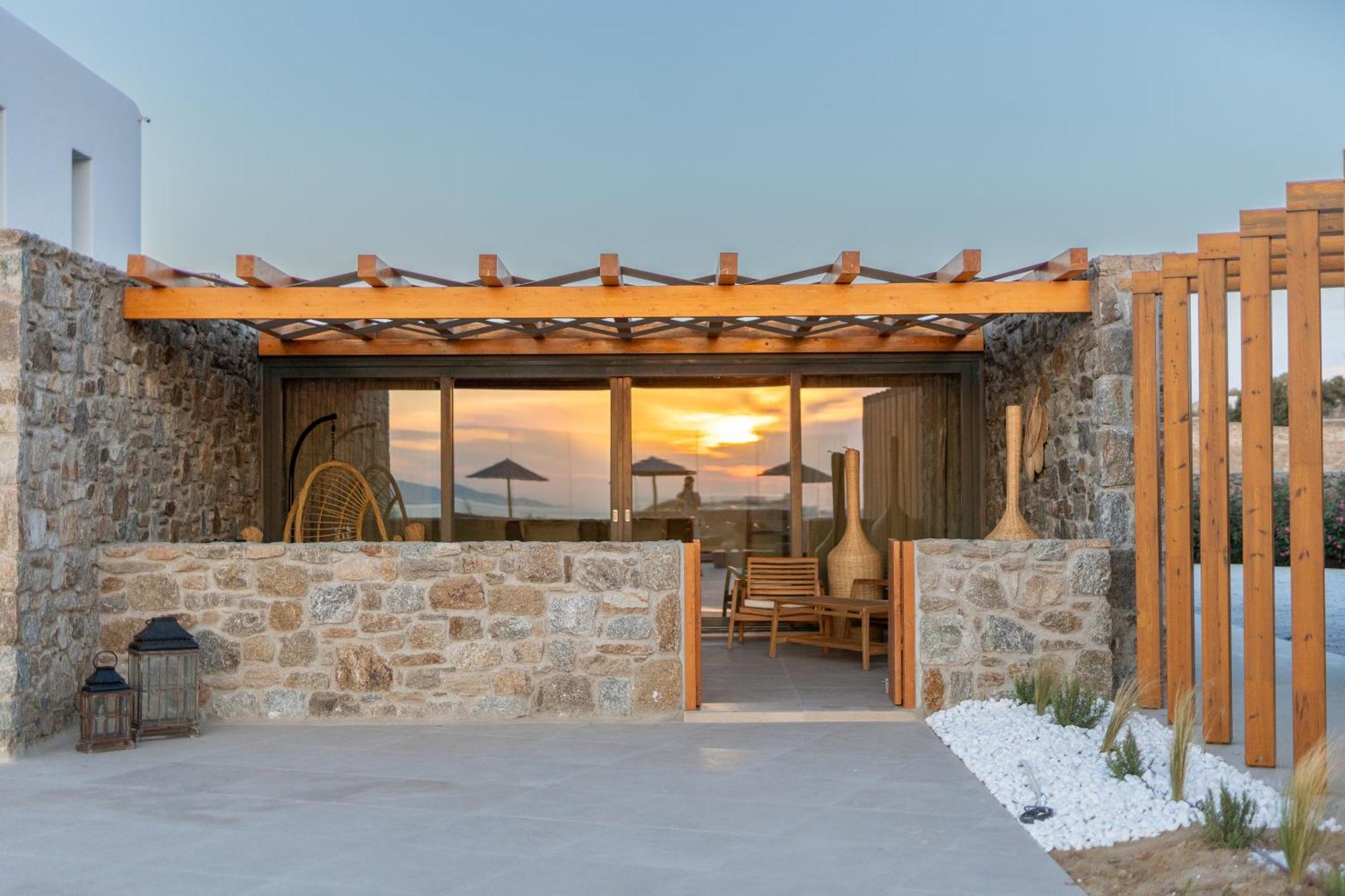 Regency Sunset Suites Mykonos Town 外观 照片